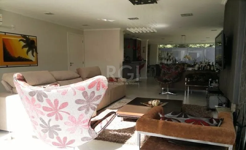 Imagem Casa Condominio para Venda - 380m², 3 dormitórios, sendo 3 suítes e 3 vagas