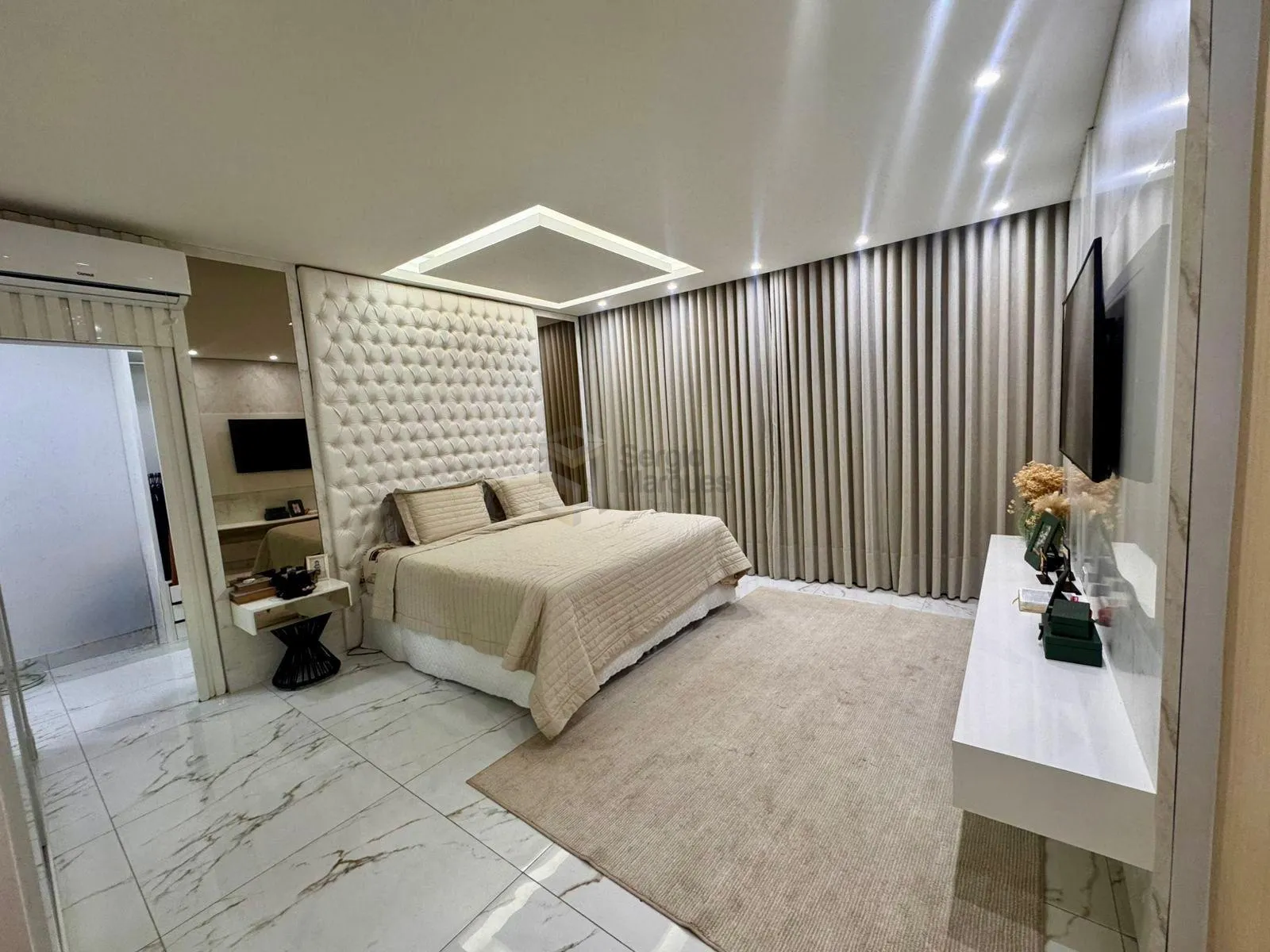 Imagem Casa 400m Umuarama-PR 403