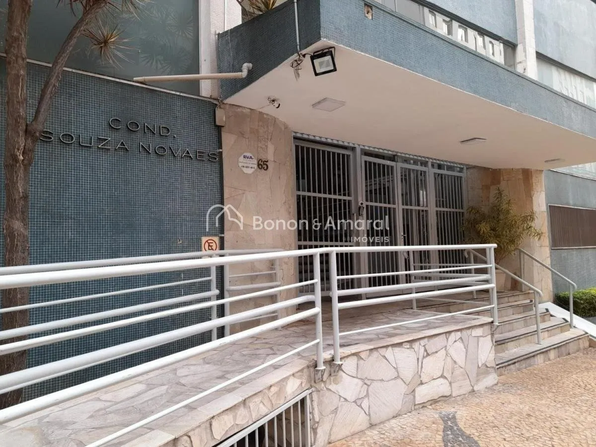 Imagem Apartamento à venda no Centro de Campinas, reformado, 2 quartos (1 suíte), 1 vaga, próximo ao Colégio Objetivo