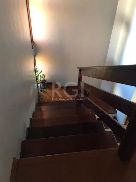 Imagem Casa para Venda - 390m², 3 dormitórios, sendo 1 suites, 4 vagas - Ouro Branco