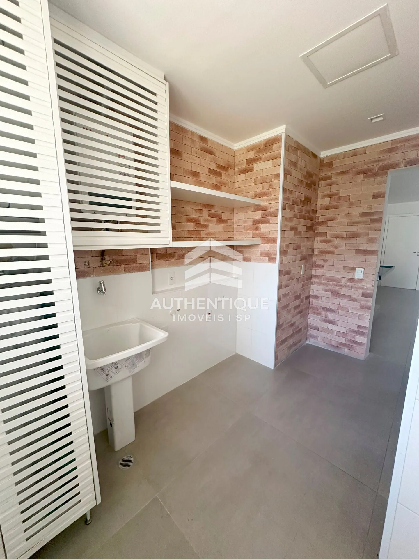 Imagem PREMIUM TAMBORE - Apartamento à venda em Santana de Parnaíba/SP