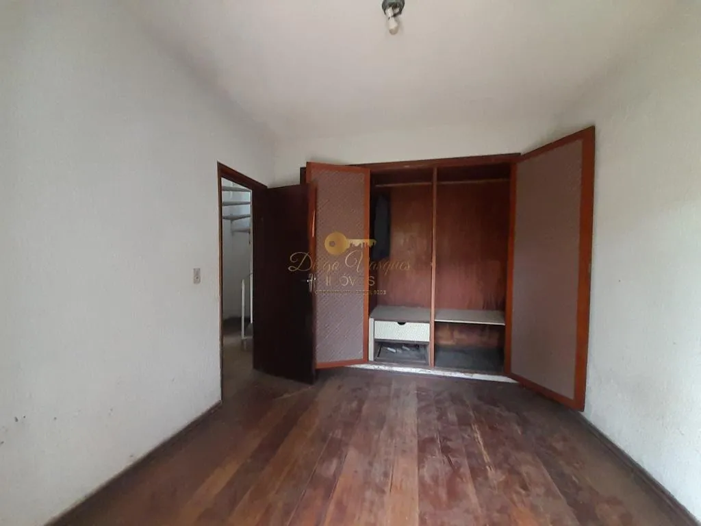 Imagem Casa em Condomínio para Venda em Teresópolis / RJ no bairro Colônia Alpina
