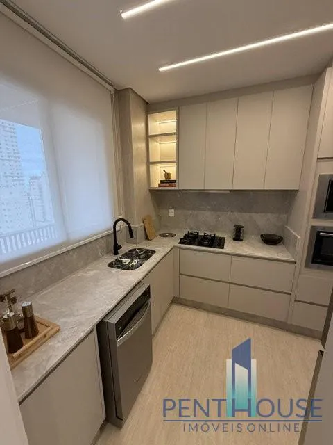 Imagem Apartamento Zona Central para Venda em Balneário Camboriú, CENTRO, 3 dormitórios, 3 suítes, 4 banheiros, 2 vagas