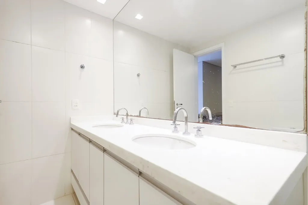 Imagem Apartamento à venda em São Paulo, Água Branca, com 4 quartos, 241m2