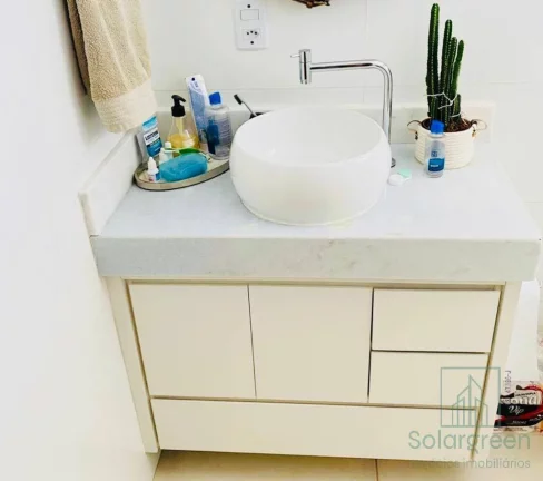 Imagem Apartamento com 3 Dormitórios à venda, 90m² P/ 750 mil
