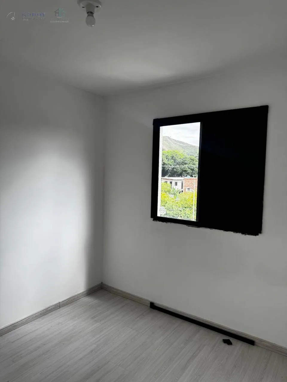 Imagem VENDO - PRONTO PARA MORAR!