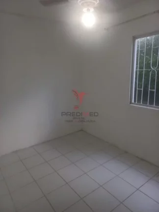 Imagem Oportunidade Única! Seu 2 Quartos Térreo em Condomínio Fechado no Caji
