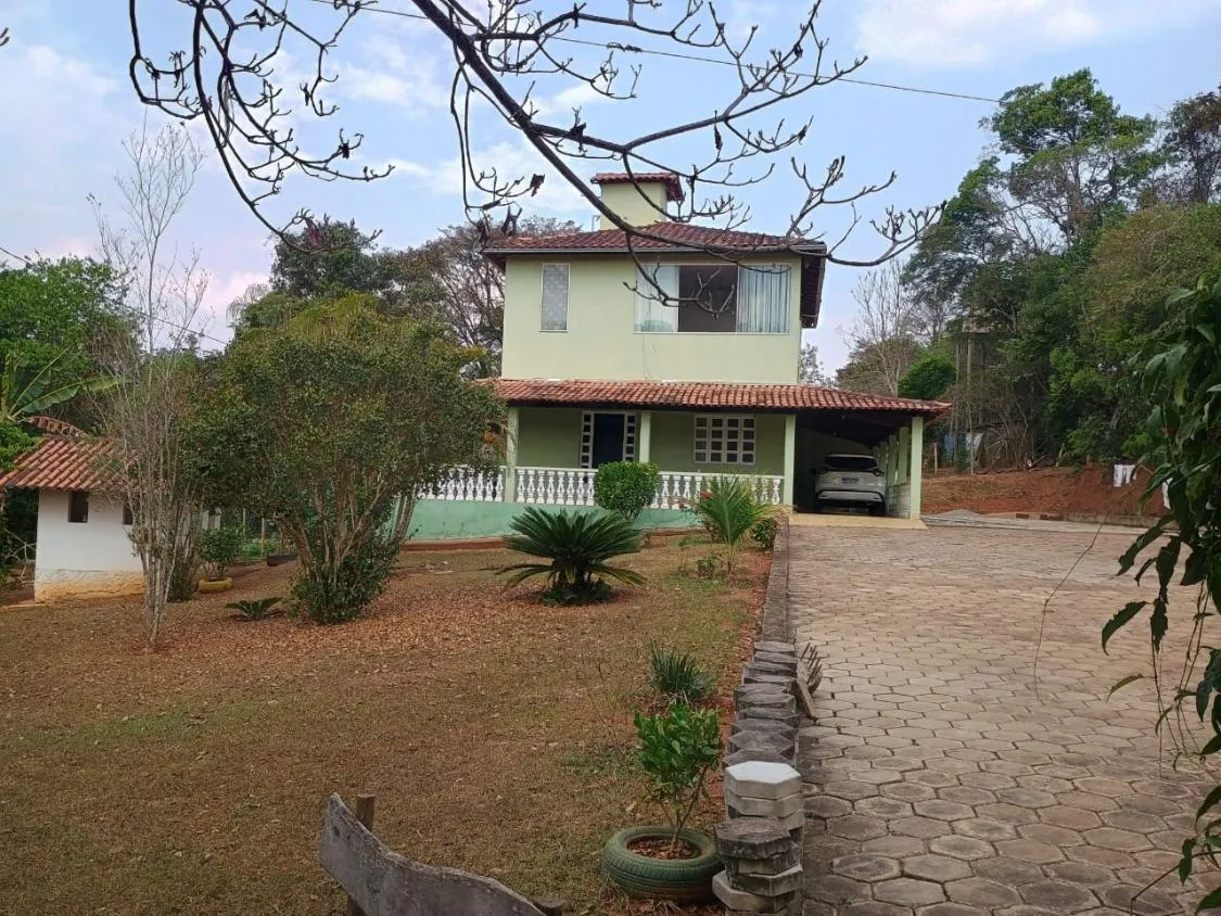 Imagem Vendo Chácara em Crucilândia/MG - com 2.400 m² de area