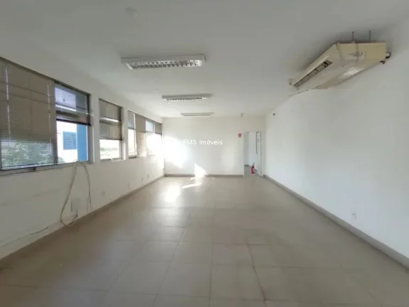 Imagem Galpão com 7032m² para locação em Sorocaba/SP.