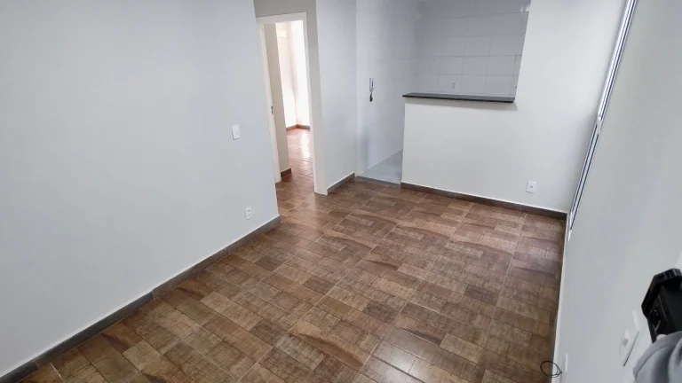 Imagem Apartamento com 2 dormitórios à venda, 39 m² por R$ 212.000,00 - Centro (Cotia) - Cotia/SP