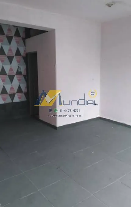 Foto do imóvel Vendo Terreno com Salão em Santo André, Jardim do Estádio