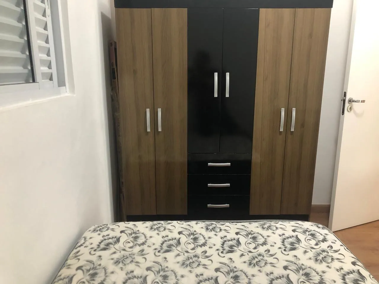 Imagem Apartamento mobiliado no Alpha Club, 2 dormitórios, suíte e 2 vagas no Campolim