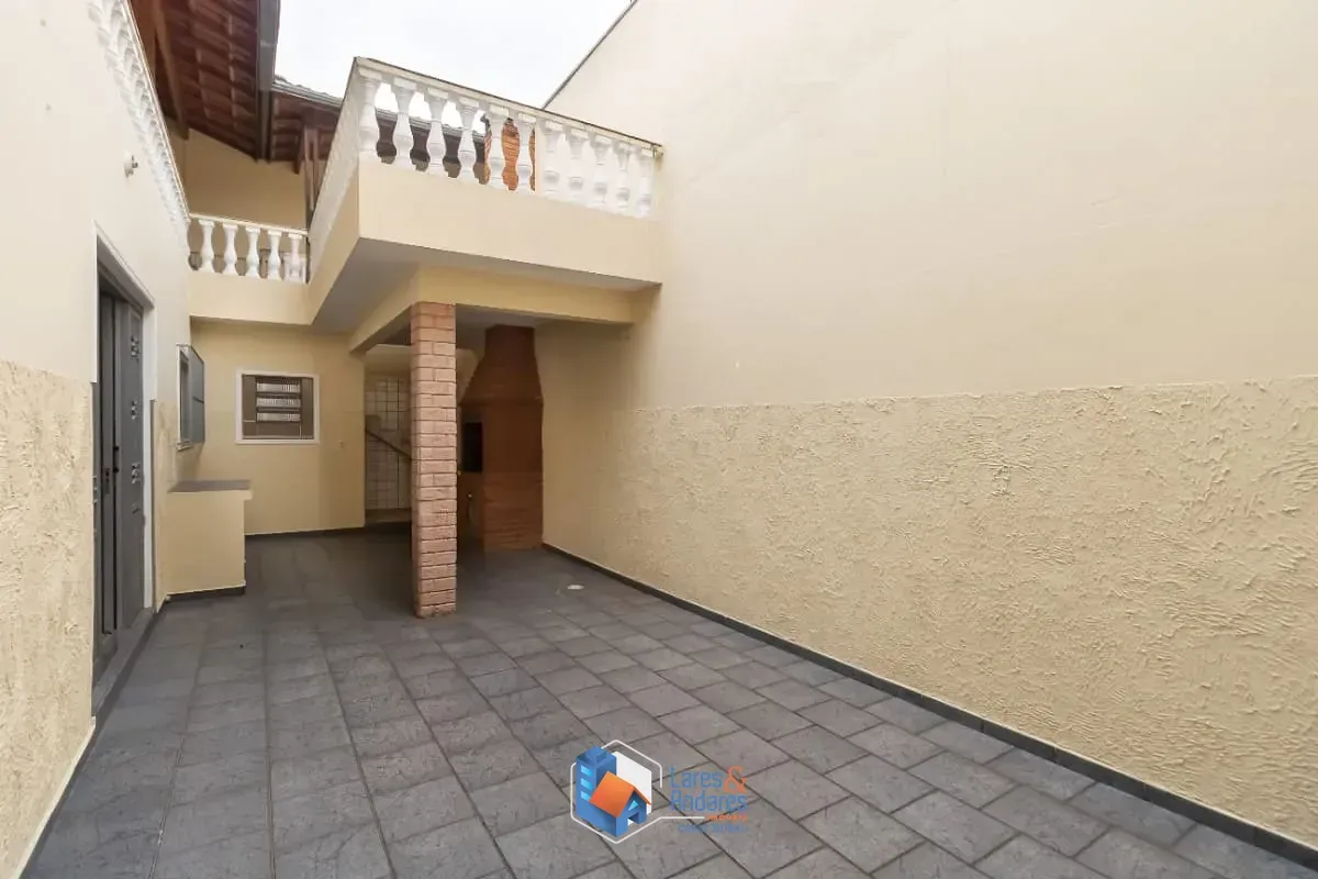 Imagem Casa para venda em Jardim das Rosas (Zona Norte) com 2 quartos, sendo 1 suíte, 240m²