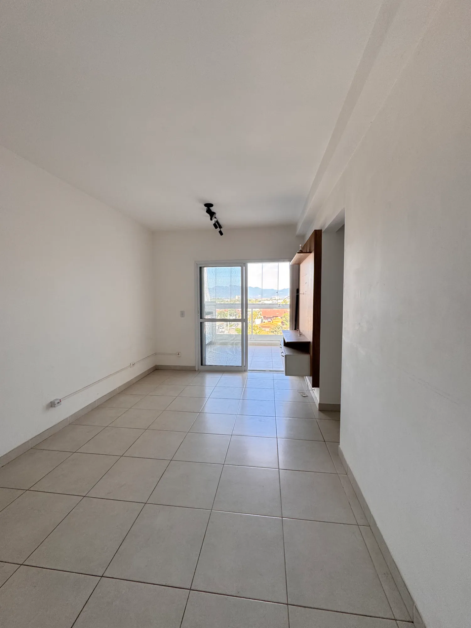Imagem Apartamento com 2 Quartos à Venda, 67 m² em Indaiá - Caraguatatuba