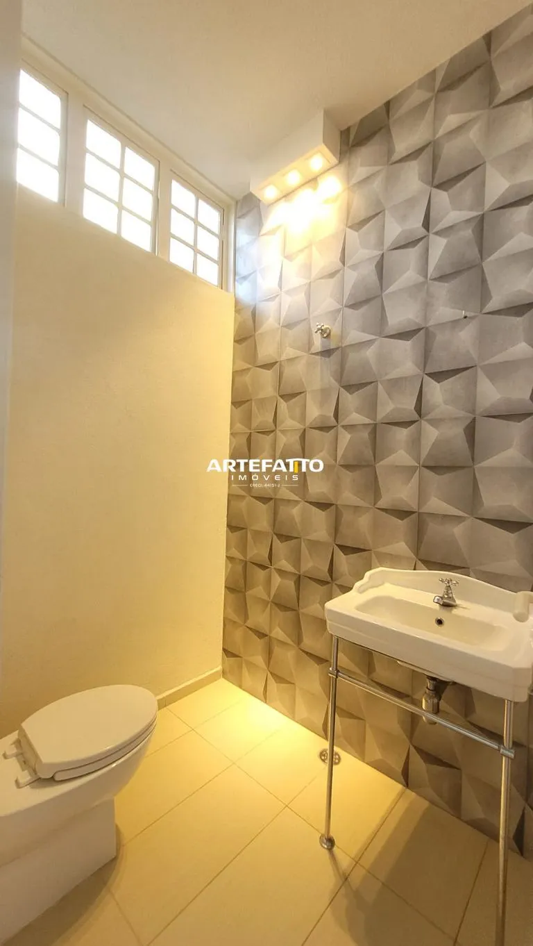 Imagem Casa com 3 dormitórios no bairro Vila Marta
