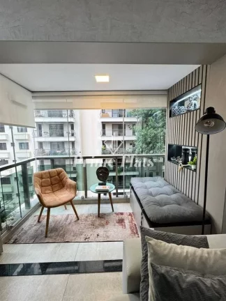 Imagem Flat disponível para venda no Saint Charles Residence Service na Vila Nova Conceição, com 42m², 1 dormitório e 1 vaga