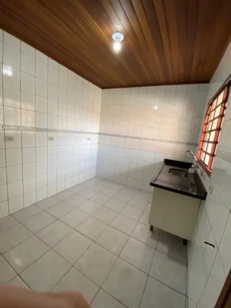 Imagem CASA TERREA 2 DORMITORIOS
