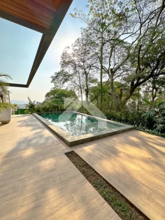 Imagem Casa de Condomínio em Tamboré - Santana de Parnaíba, SP