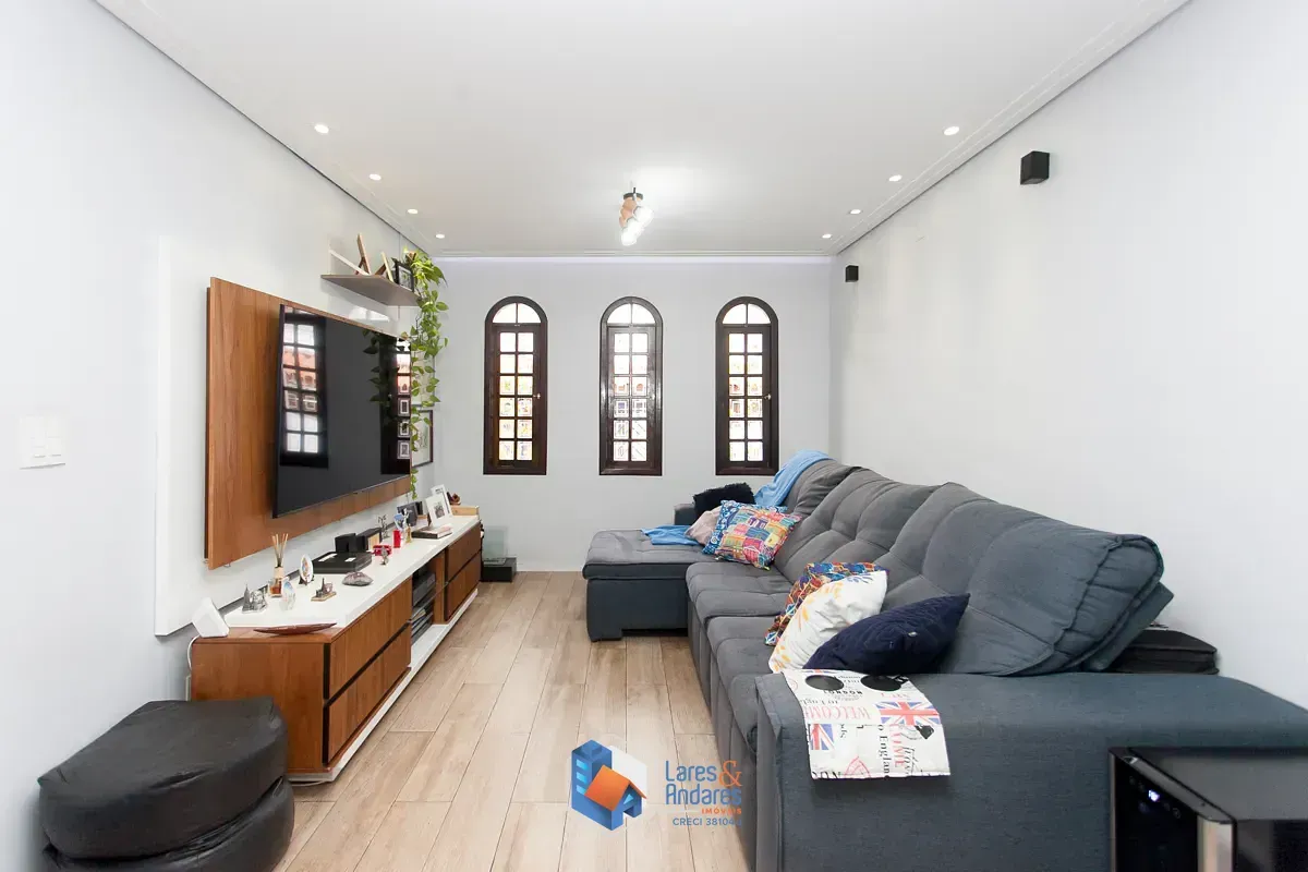 Imagem Sobrado para venda em Freguesia do Ó com 3 quartos, sendo 1 suíte, 212m²