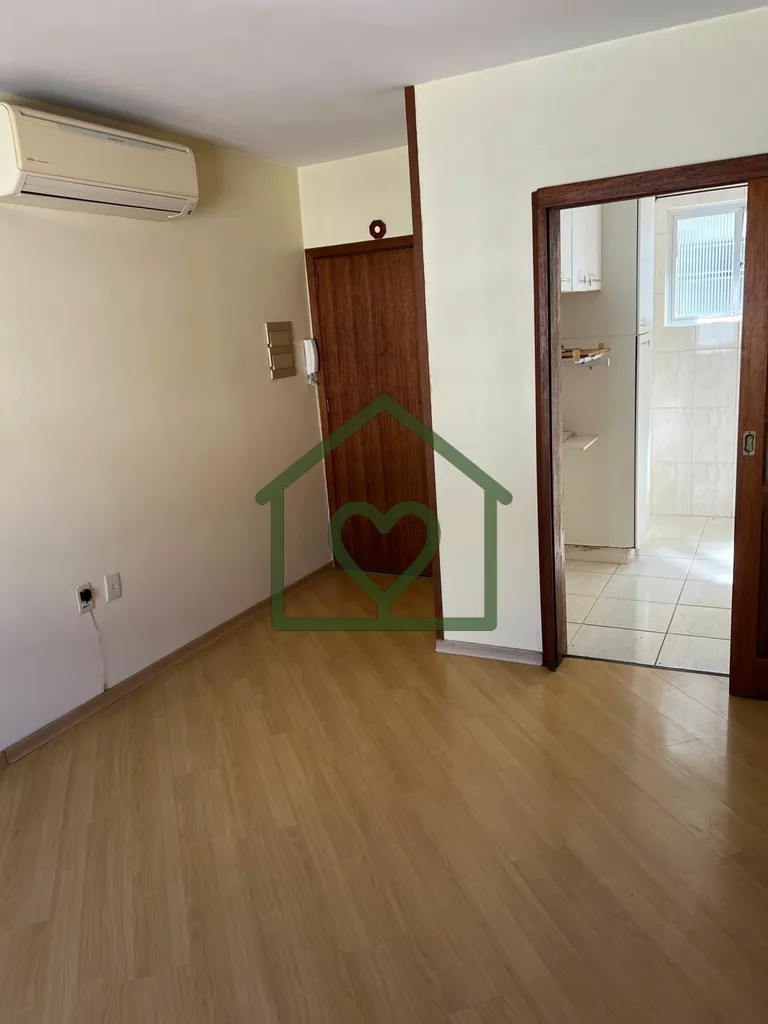 Imagem Procurando um lugar para chamar de lar? Esse apartamento semimobiliado conta com uma cozinha sob med...