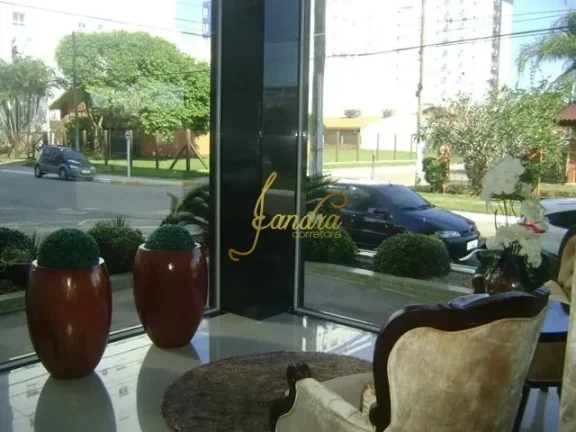 Imagem Apartamento seminovo 3 dormitórios SEMI MOBILADO