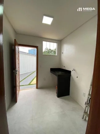 Imagem Excelente casa duplex Santos dumont