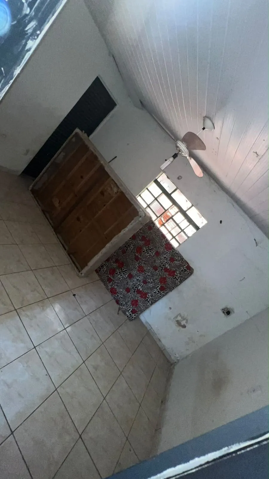 Imagem Casa 3 Quartos e sala comercial anexo no Tancredo Neves