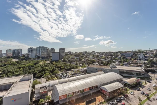 Imagem Cobertura Duplex para venda no bairro Chácara das Pedras em Porto Alegre