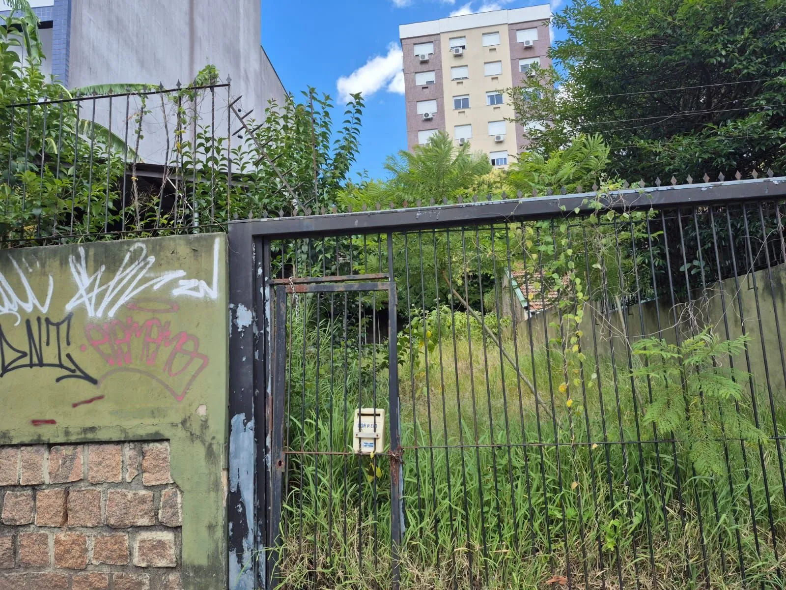 Imagem EXCELENTE OPORTUNIDADE DE TERRENO - LOCALIZAÇÃO ESTRATÉGICA!