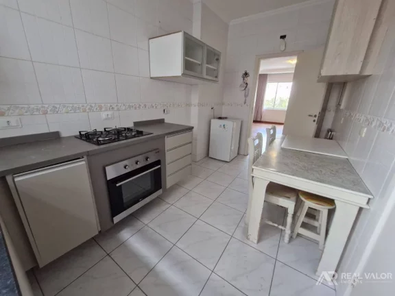 Imagem Apartamento para Locação com 03 Dormitórios e Semimobiliado no Bairro Batel em Curitiba