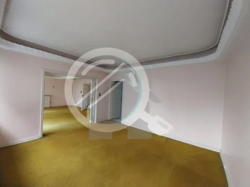 Imagem Excelente apartamento com 172m2, na Duque de Caxias de frente. Com todos os recursos que você preci...