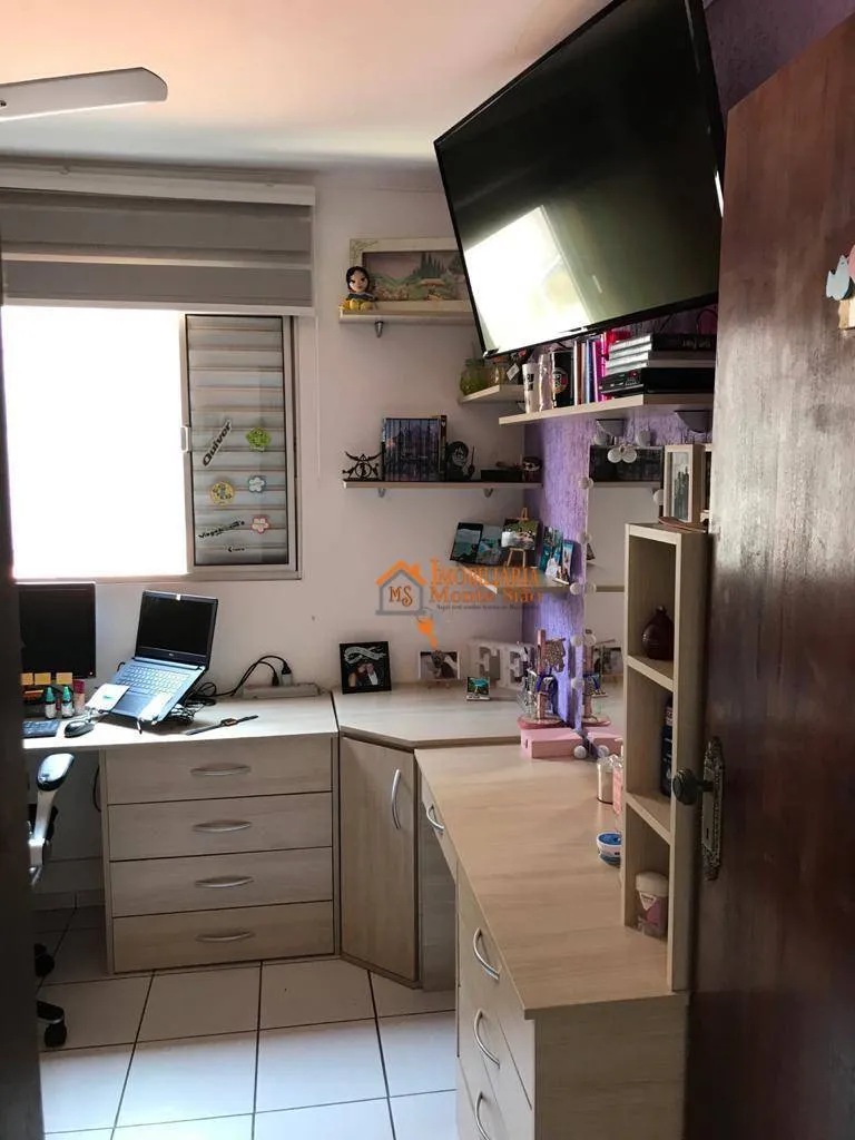 Imagem Sobrado com 6 dormitórios à venda, 257 m² por R$ 720.000,00 - Jardim Santa Clara - Guarulhos/SP