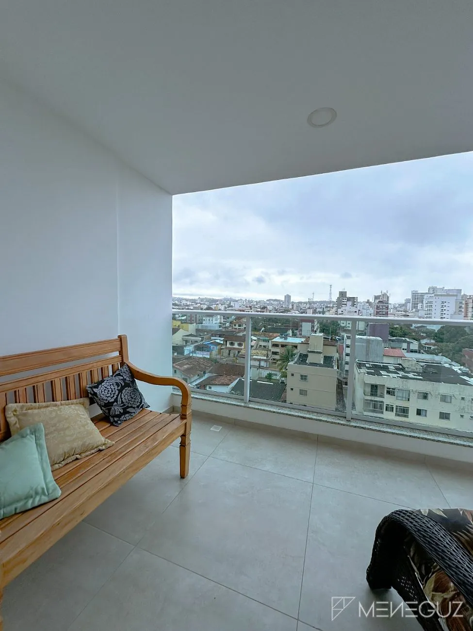 Imagem Apartamento 2 quartos a venda totalmente mobiliado e decorado na Praia do Morro