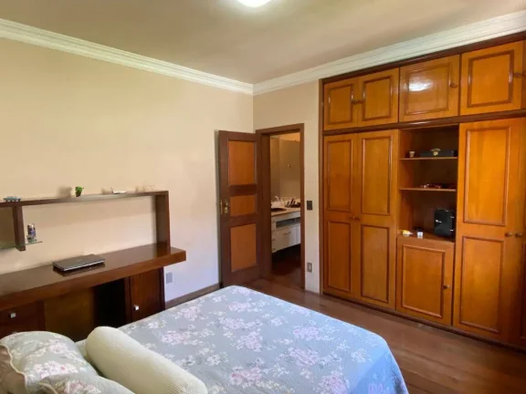 Imagem Casa com 5 Quartos à venda - São Bento