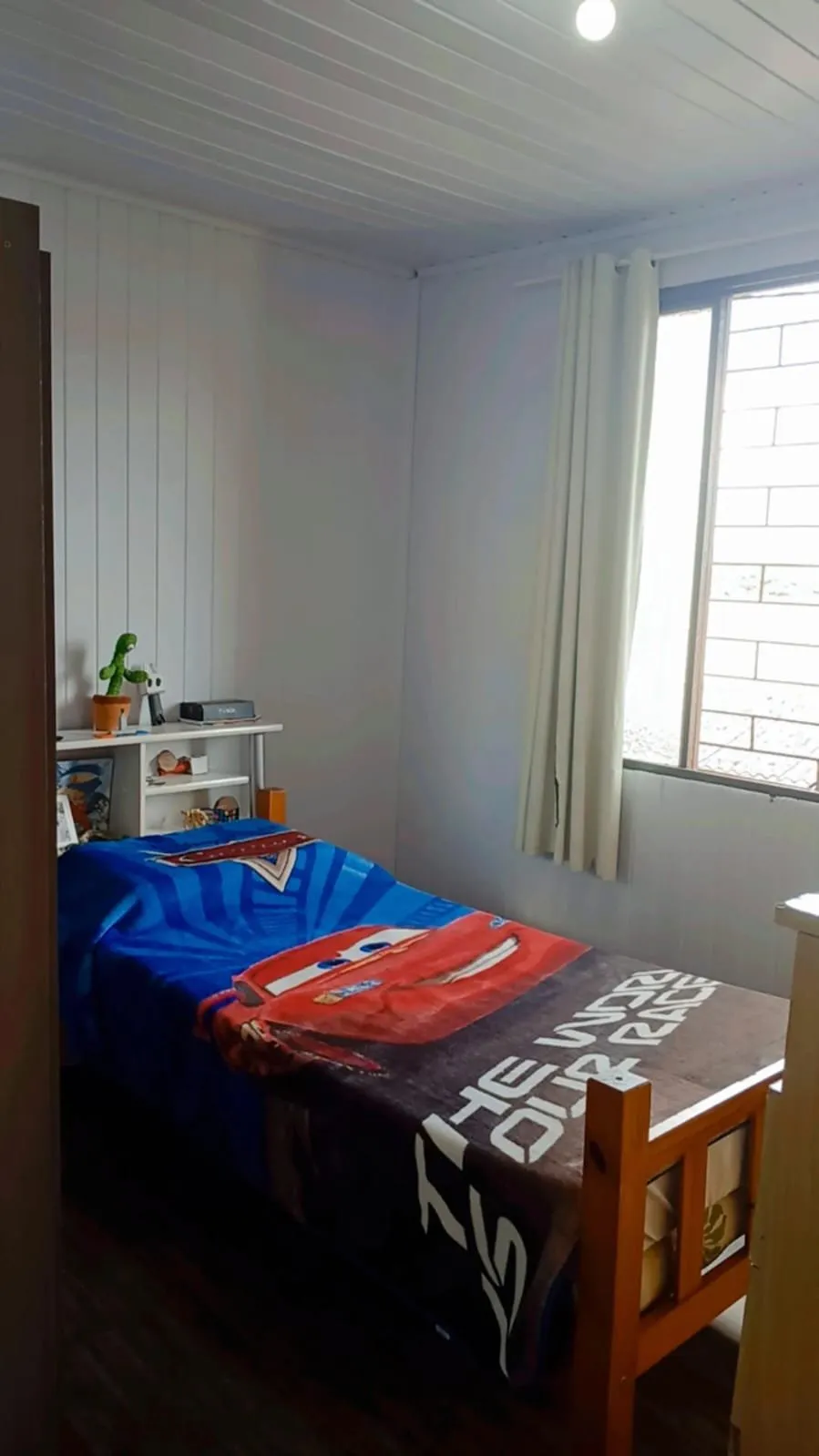 Imagem Terreno á venda no Jardim Krahe - Com duas casas no pátio!
