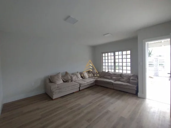 Imagem Casa com 3 dormitórios à venda, 150 m² por R$ 4.845.000,00 - Praia dos Amores - Balneário Camboriú/SC