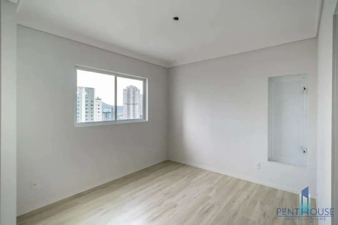 Imagem Apartamento Zona Central para Venda em Balneário Camboriú, CENTRO, 3 dormitórios, 3 suítes, 3 banheiros, 2 vagas