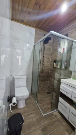 Imagem Encantadora Casa (Kitnet) à Venda no Bairro Encantada, Garopaba-SC