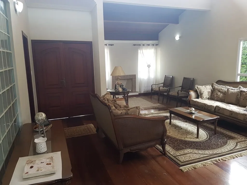Imagem Casa à venda 3 Quartos, 3 Suites, 4 Vagas, 650M², Socorro, Pindamonhangaba - SP | COLONIAL VILLAGE