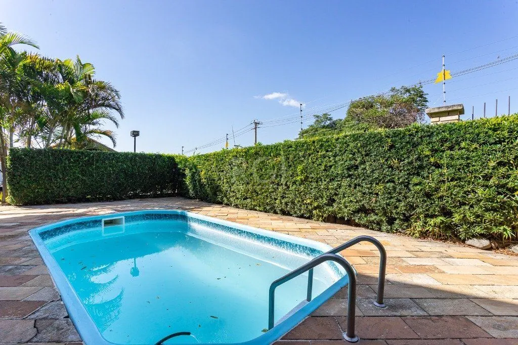 Imagem Casa Condominio para Venda - 193.19m², 3 dormitórios, sendo 1 suites, 2 vagas - Cristal