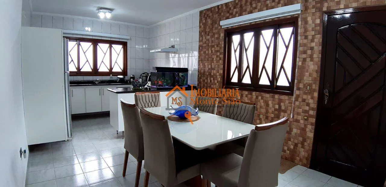 Imagem Sobrado com 3 dormitórios à venda, 195 m² por R$ 740.000,00 - Parque Continental II - Guarulhos/SP