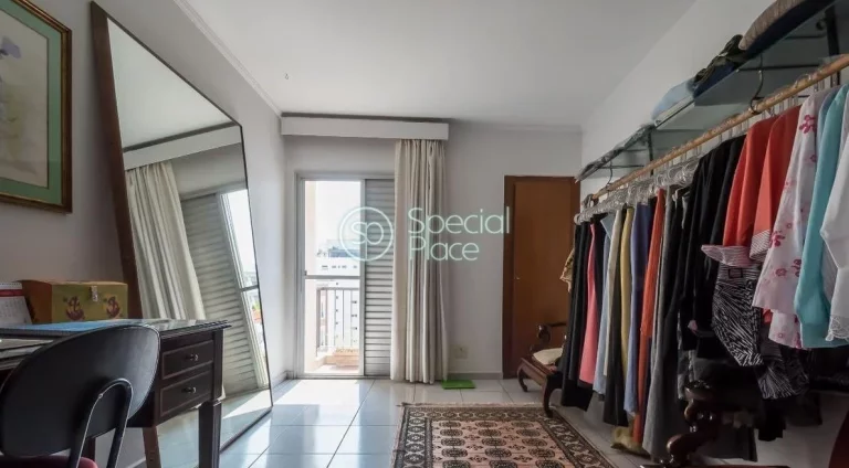 Imagem Amplo apartamento no miolo do Brooklin, 170 m², andar alto, sala para dois ambientes com ar condici...