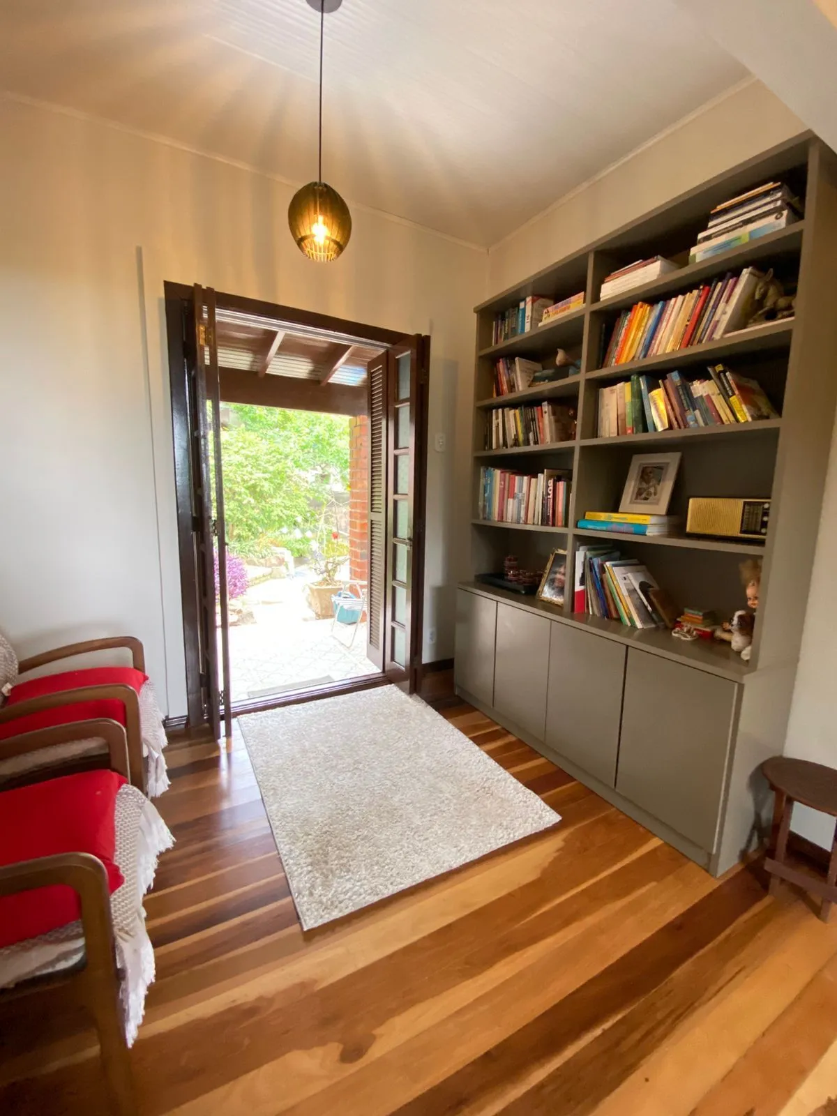 Imagem Casa Residencial à Venda em Porto Alegre
