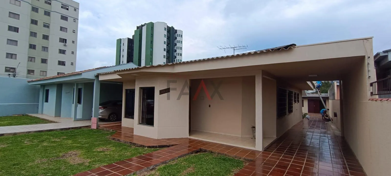Imagem Casa com 3 dormitórios à venda, SANTA CRUZ, GUARAPUAVA - PR