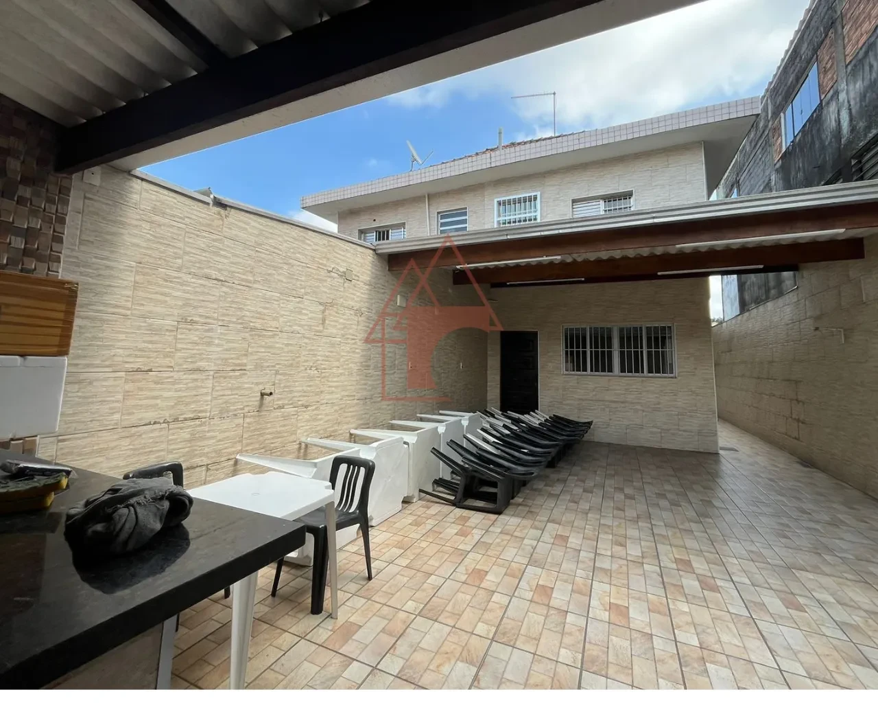 Imagem Sobrado com 3 Quartos para Alugar, 110 m² em Jardim São Francisco - Cubatão
