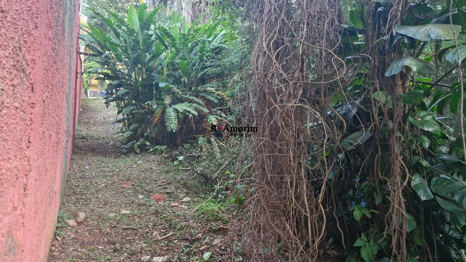 Imagem São Fernando Residência - Terreno plano a venda com 510 metros em Barueri/SP, dentro de condominio fechado
