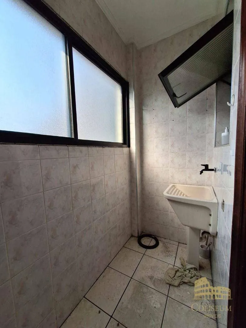 Imagem Apartamento com 2 dormitórios para alugar, 80 m² por R$ 3.200,00/mês - Vila Guilhermina - Praia Grande/SP