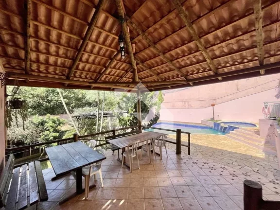 Imagem Casa de Condomínio em Chácara das Paineiras - Carapicuíba