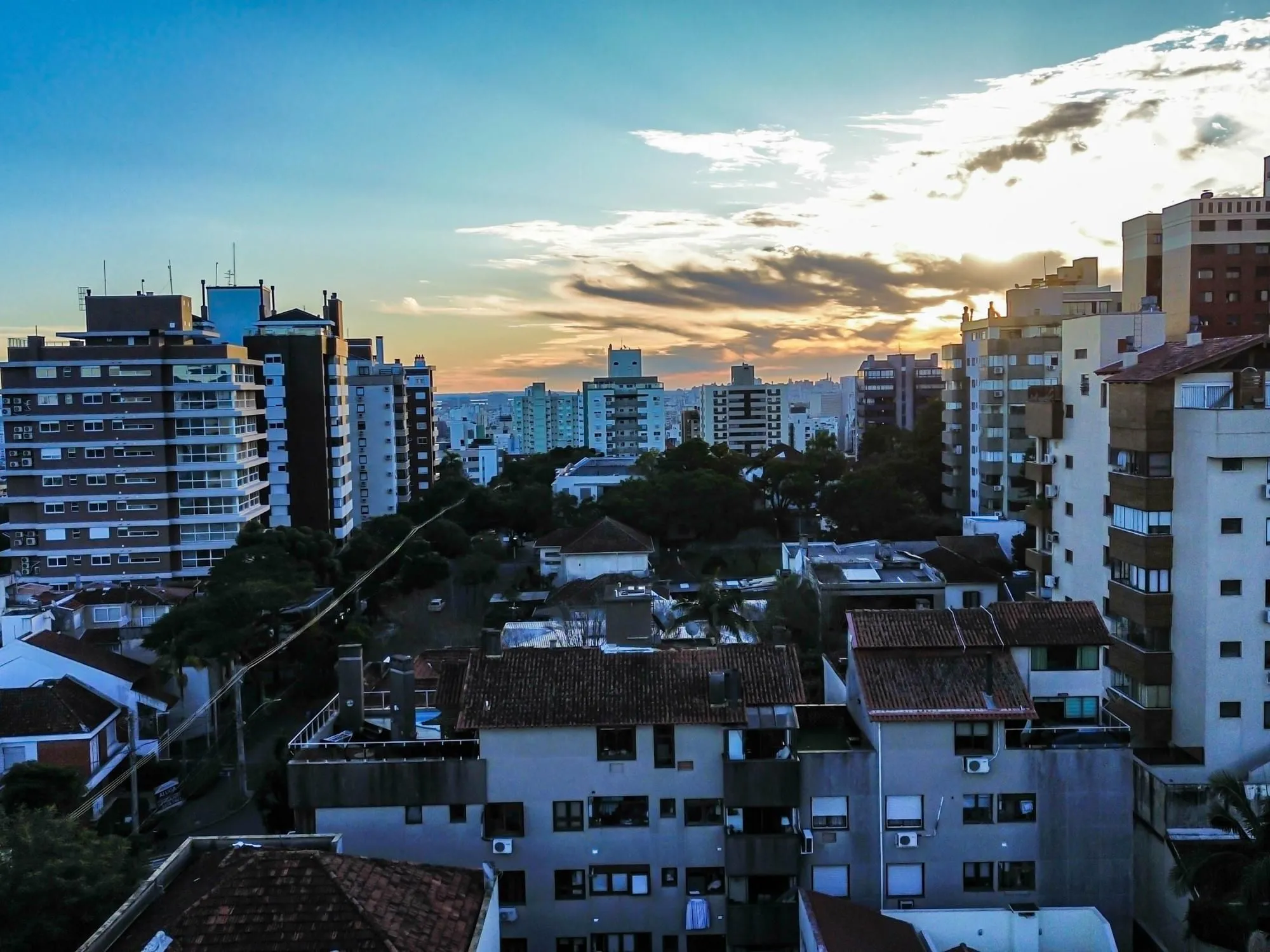Imagem Apartamento Impecável no Petrópolis - 2 D (1 Suíte)