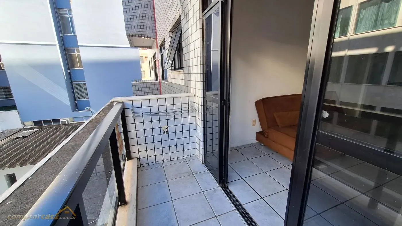 Imagem Apartamento para Venda em Cabo Frio / RJ no bairro Centro